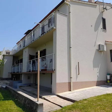 Appartamento Ema Labin (Istria)