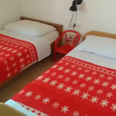 Apartment Ema